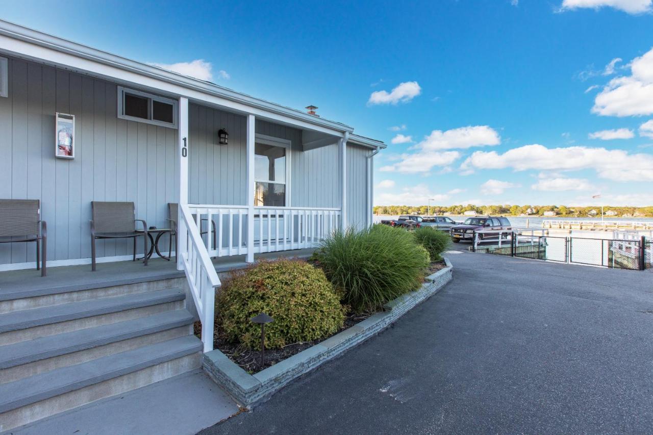 Colonial Shores Resort Hampton Bays Exterior photo